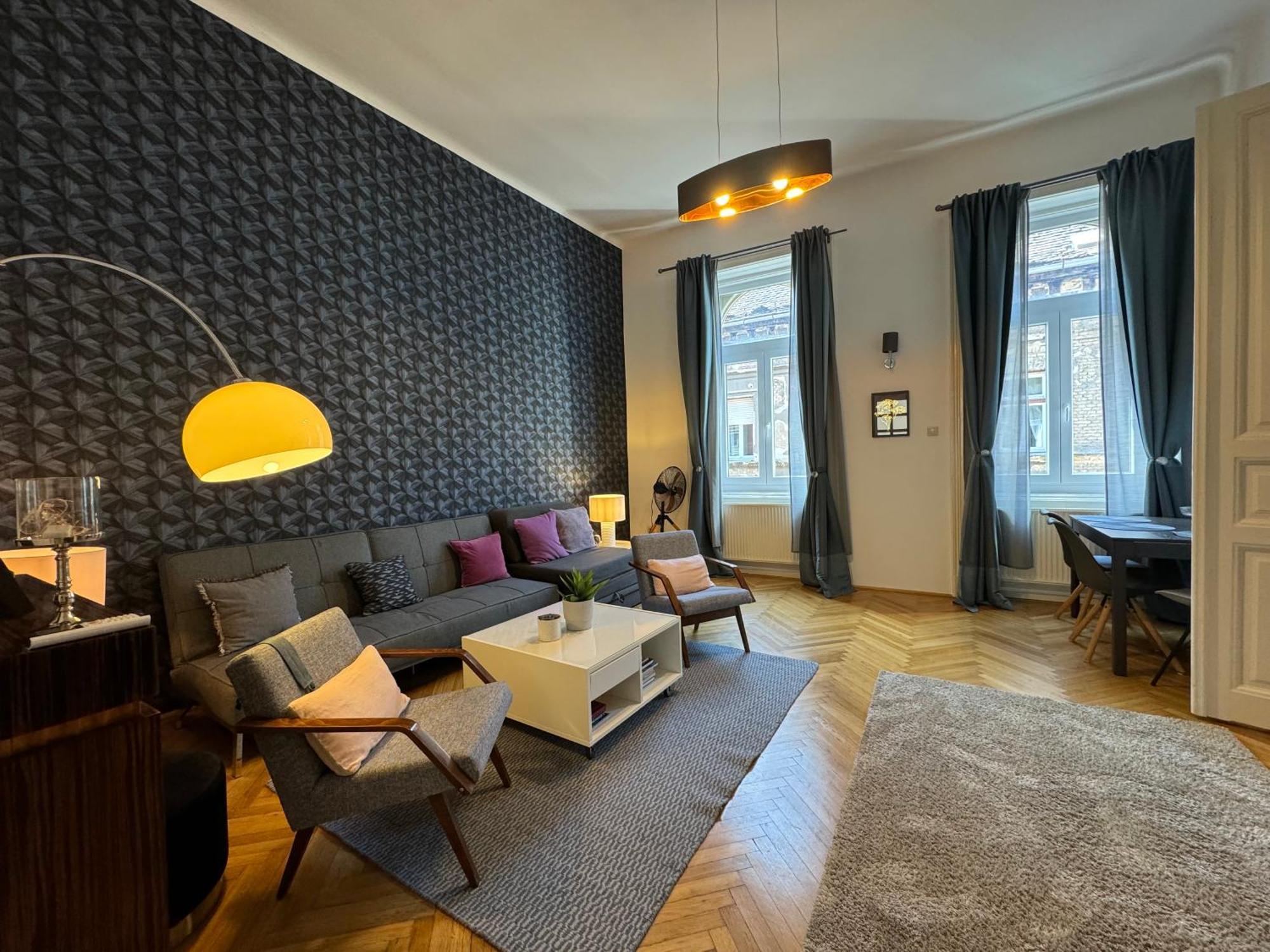 Double Blue In Downtown Appartement *